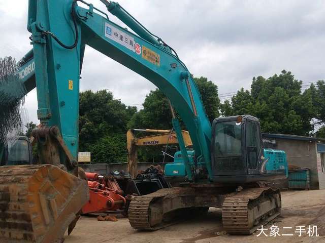神钢 SK350LC-8 挖掘机