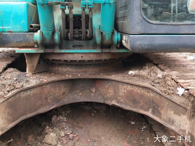 神钢 SK350LC-8 挖掘机