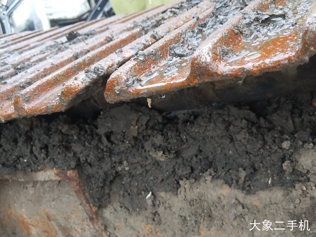 神钢 SK200-3 挖掘机