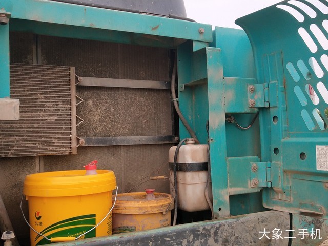 神钢 SK350LC-8 挖掘机