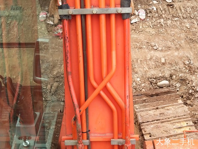 斗山 DX75 挖掘机