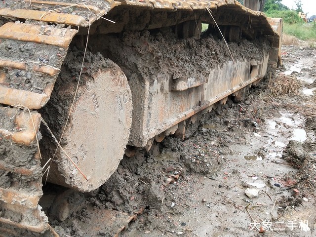 沃尔沃 EC240BLC 挖掘机