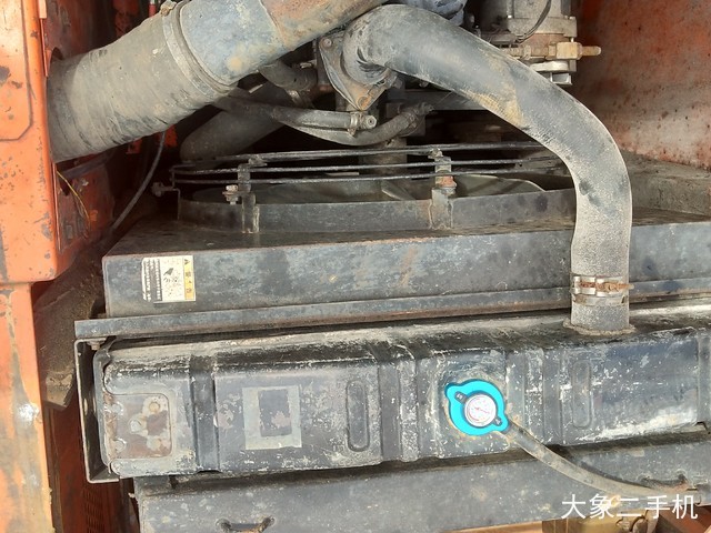 斗山 DH220-5 挖掘机