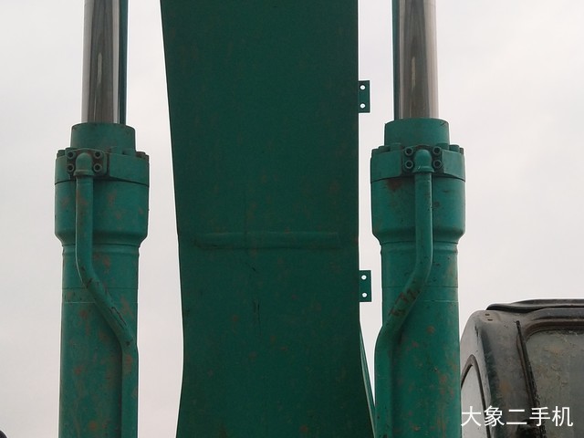 神钢 SK350LC-8 挖掘机