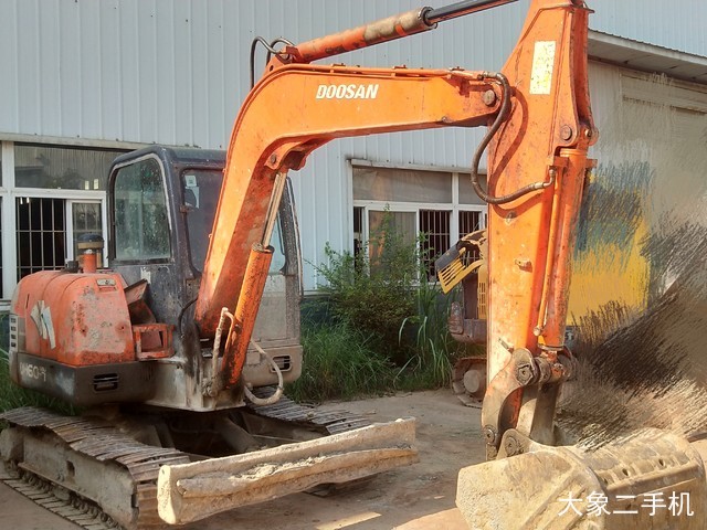 斗山 DH60-7 挖掘机