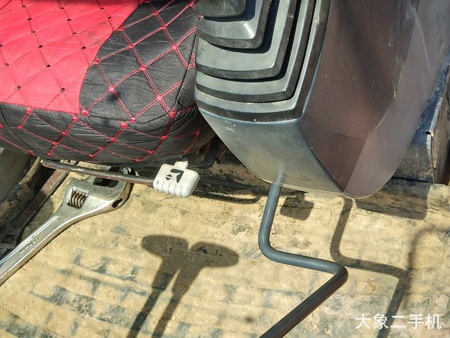 神钢 SK260LC-8 挖掘机