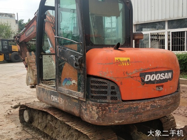 斗山 DH60-7 挖掘机