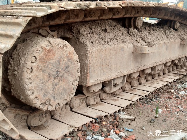 小松 PC240LC-8 挖掘机