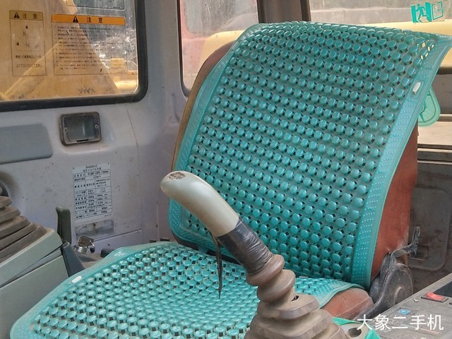 住友 SH200A2 挖掘机