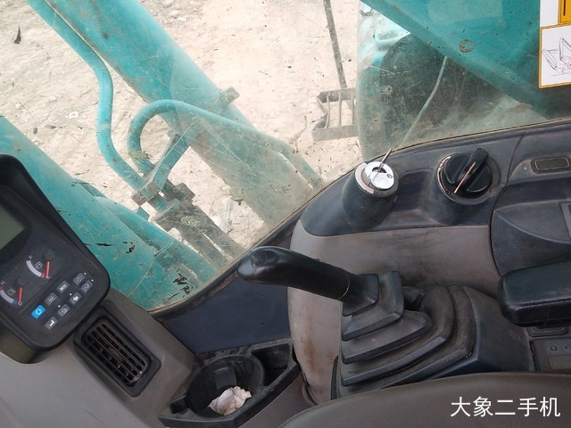 神钢 SK350LC-8 挖掘机