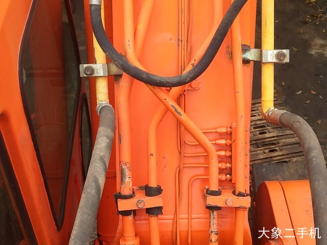 斗山 DH220LC-V 挖掘机