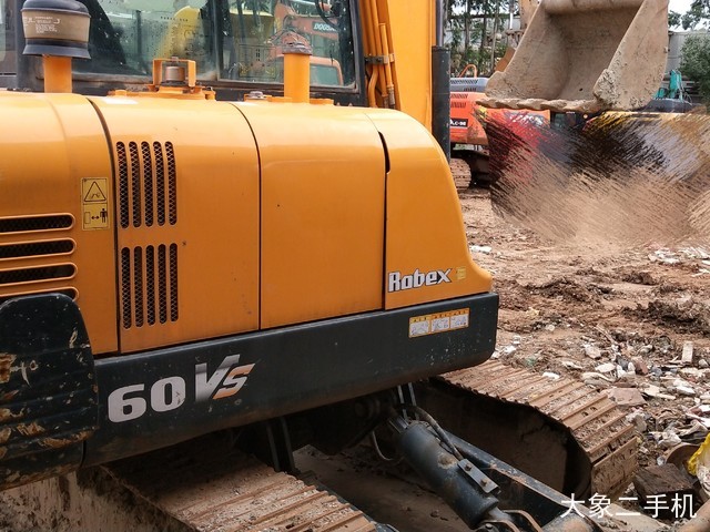 现代 R60-9VS 挖掘机