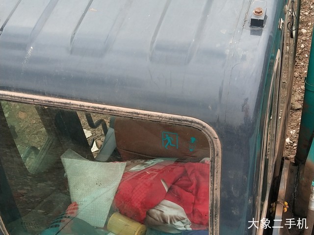 神钢 SK260LC-8 挖掘机