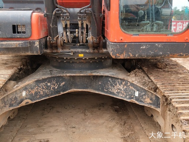 斗山 DX220LC-9C 挖掘机