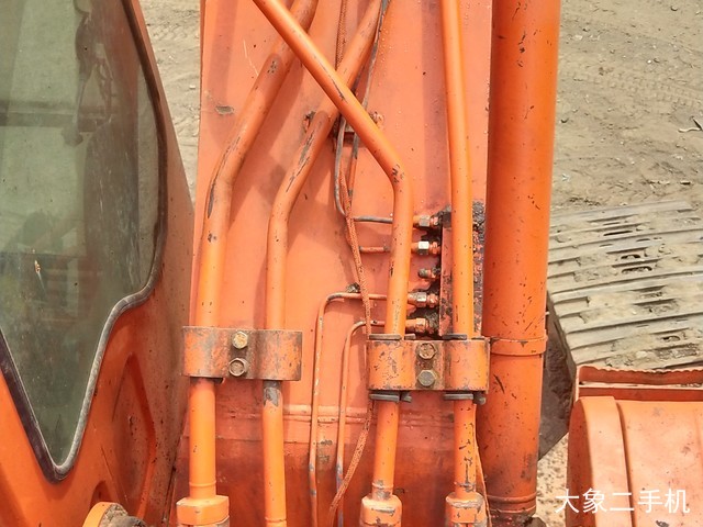 斗山 DH220-5 挖掘机