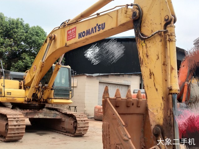 小松 PC450-8 挖掘机