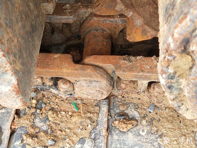 神钢 SK260LC-8 挖掘机