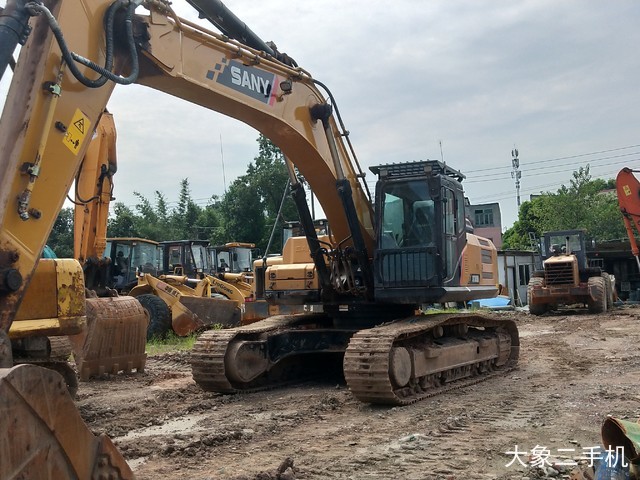 三一重工 SY365H 挖掘机