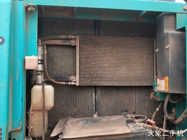 神钢 SK260LC-8 挖掘机