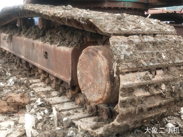 神钢 SK250-6E 挖掘机