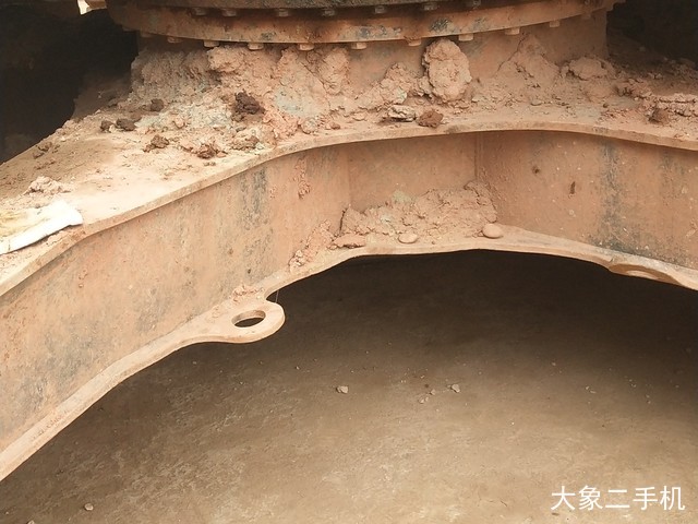 神钢 SK260LC-8 挖掘机