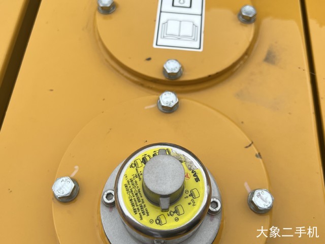 三一重工 SY75C 挖掘机