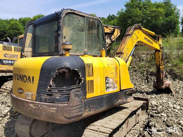 现代 R60-7 挖掘机