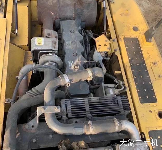 小松 PC200-8M0 挖掘机