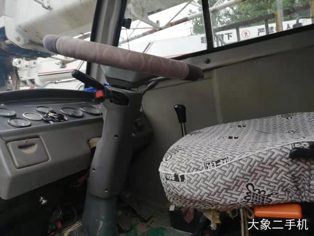 中联重科 ZLJ5121THB 起重机