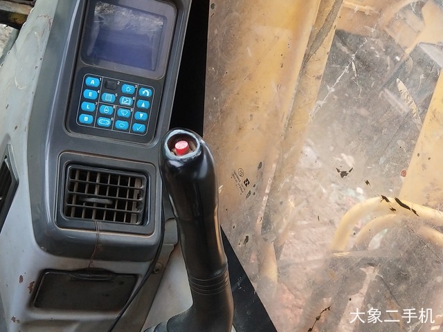 小松 PC270-7 挖掘机