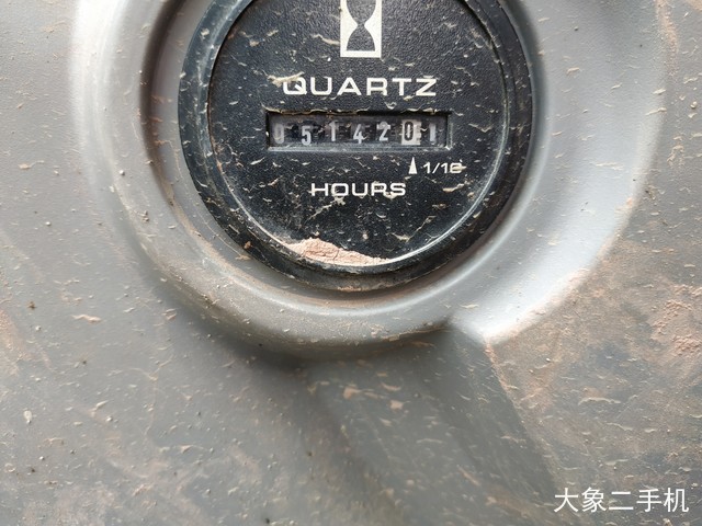 神钢 SK270D-8 挖掘机