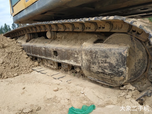 沃尔沃 EC210BLC 挖掘机