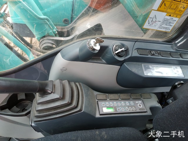 神钢 SK460-8 挖掘机