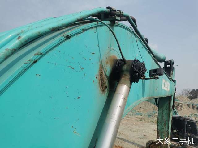 神钢 SK250LC-8 挖掘机