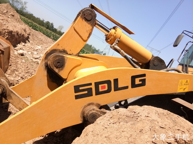 山东临工 LG953N节能型 装载机