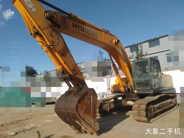 现代 R305LC-7 挖掘机