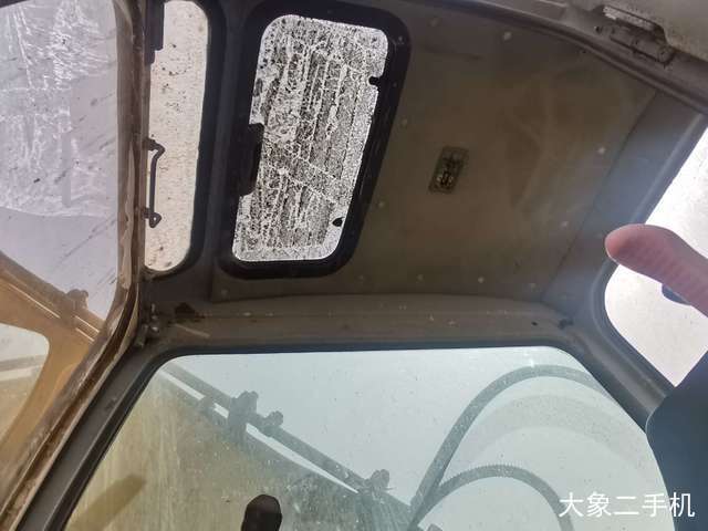 加藤 HD820 挖掘机