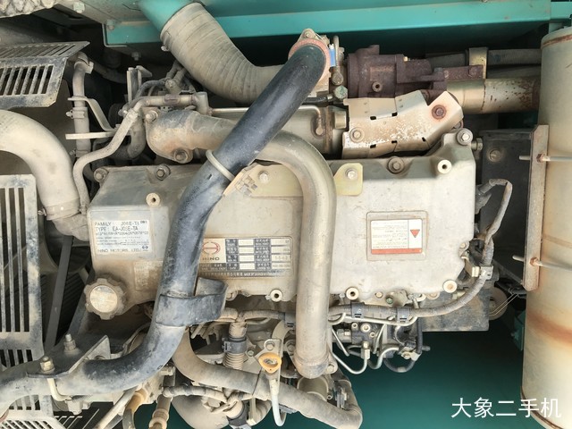 神钢 SK210LC-8 挖掘机