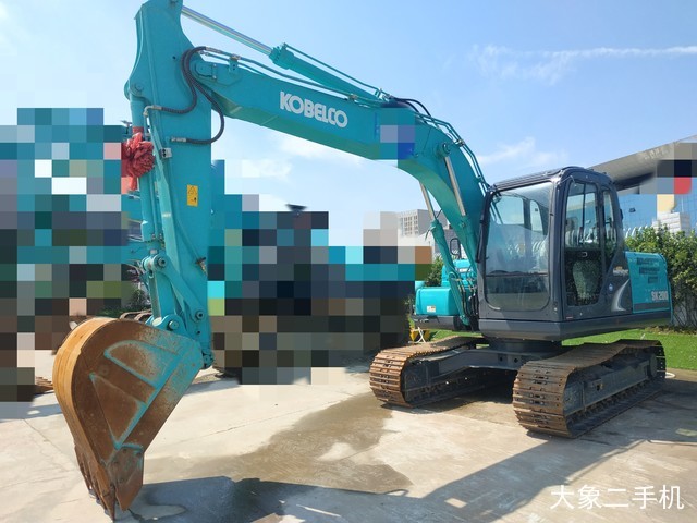 神钢 SK130-8 挖掘机