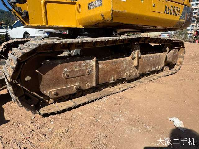 徐工 XE60D 挖掘机