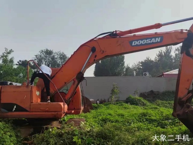 斗山 DH225LC-7 挖掘机