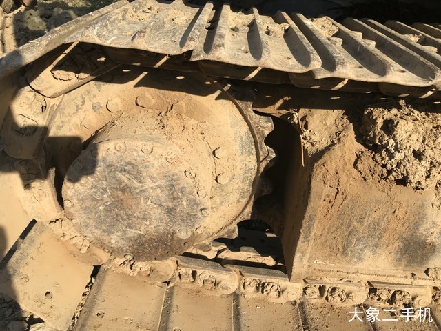 神钢 SK75-8 挖掘机