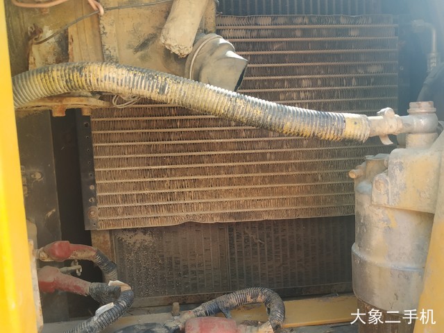 三一重工 SY75C 挖掘机