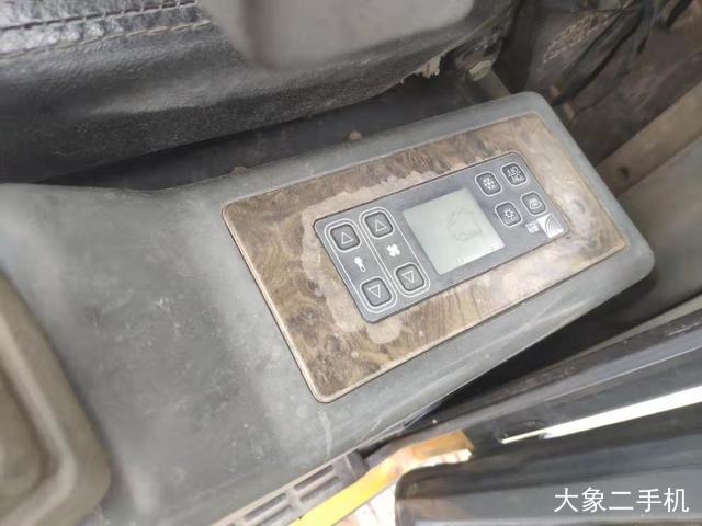 玉柴 YC50-8 挖掘机