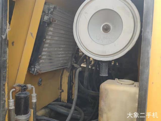 小松 PC220-6 挖掘机