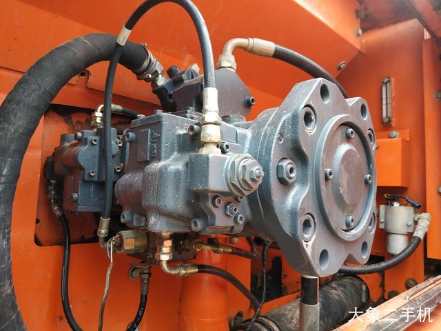 斗山 DH215-9 挖掘机