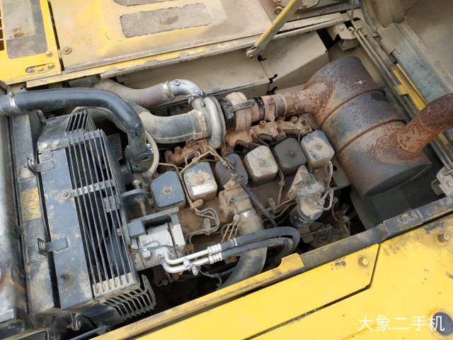 小松 PC220-7 挖掘机