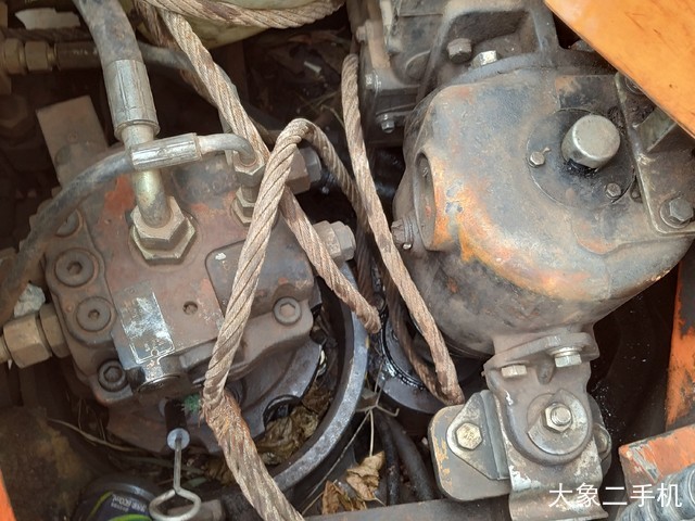 远山机械 YS765-8 挖掘机