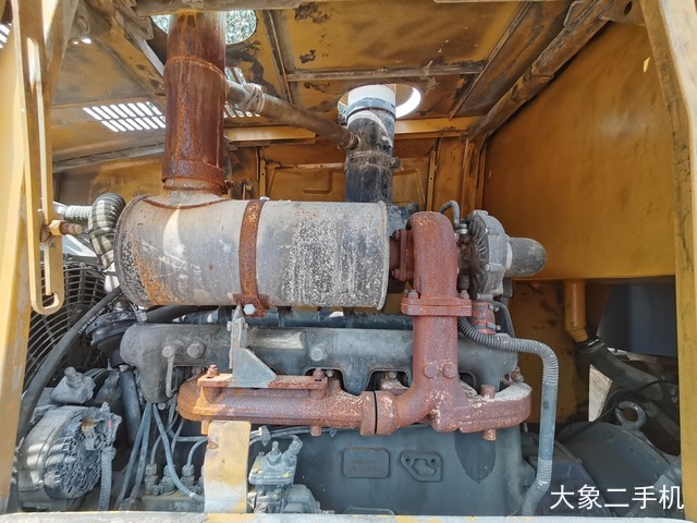 龙工 LG833N高卸王（国三） 装载机