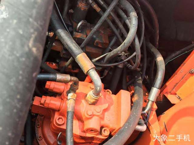 斗山 DH220LC-7 挖掘机